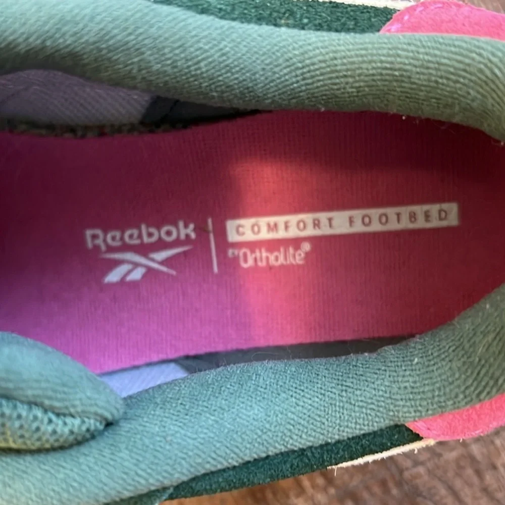 Reebok Forest Green Suede Sneakers with Pink Highlights NEW - Picture 7 of 8